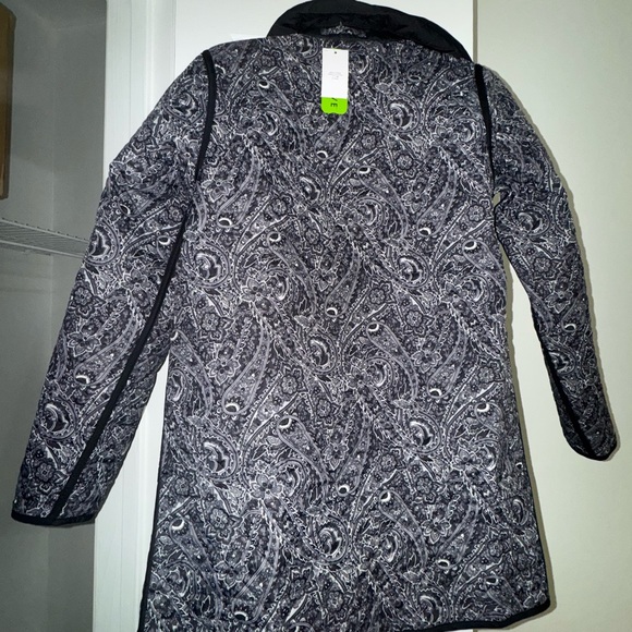 Lands End Reversible Barn Jacket - Black and Paisley, NWT - Insulated Classic - Picture 2 of 9